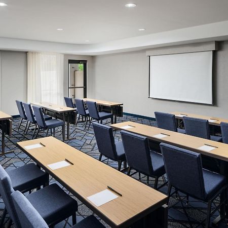 Courtyard By Marriott Kingston Ξενοδοχείο Εξωτερικό φωτογραφία