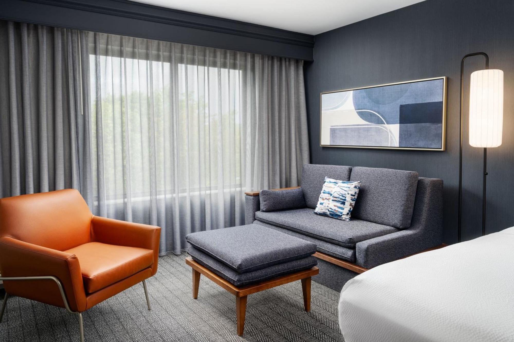 Courtyard By Marriott Kingston Ξενοδοχείο Εξωτερικό φωτογραφία