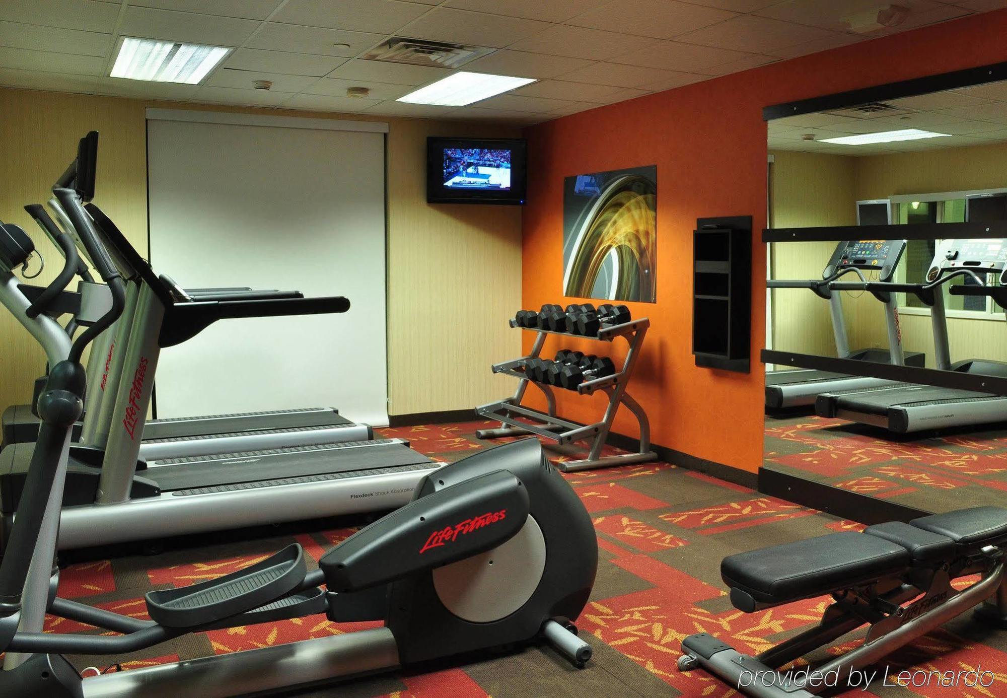 Courtyard By Marriott Kingston Ξενοδοχείο Εξωτερικό φωτογραφία