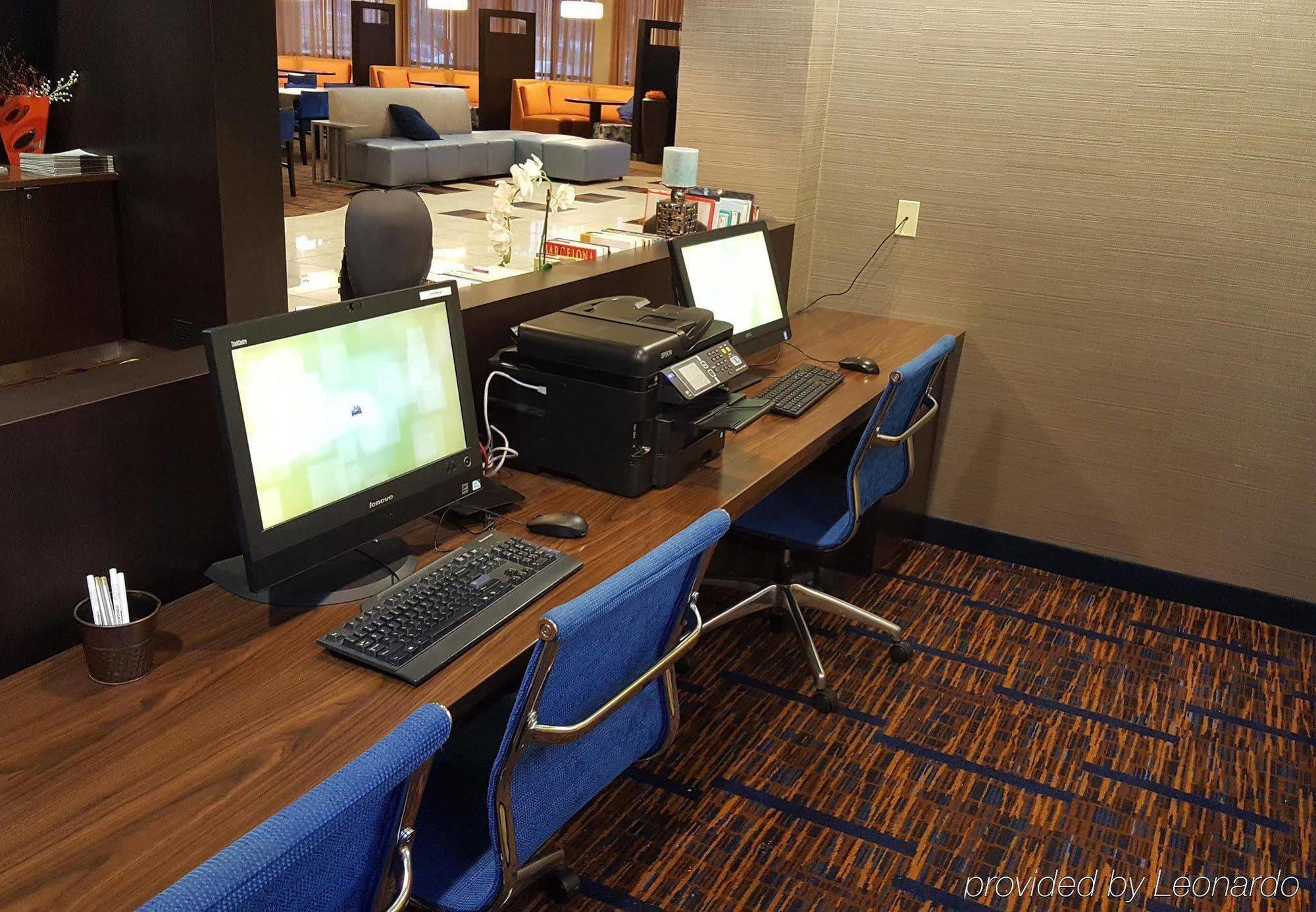 Courtyard By Marriott Kingston Ξενοδοχείο Εξωτερικό φωτογραφία