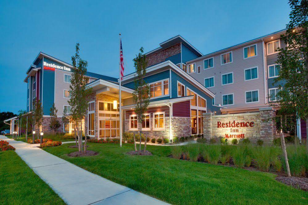 Courtyard By Marriott Kingston Ξενοδοχείο Εξωτερικό φωτογραφία